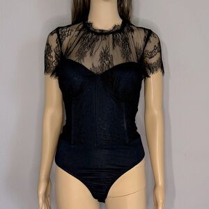 NWT LULUS Black Lace Corset Bodysuit XS Underwire Support Black Bodysuit Snaps